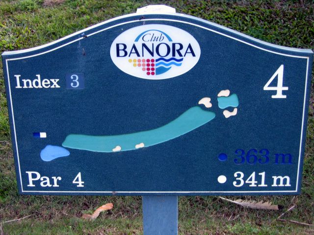 Twin Towns Golf Course - Banora Point: Layout of Hole 4 - Par 4, 341 meters