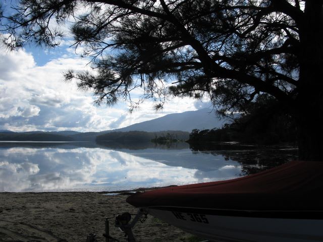 Ocean Lake Caravan Park - Wallaga Lake: Beautiful Wallaga Lake