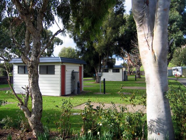 Warrnambool Holiday Park - Historic Photos from 2006 - Warrnambool: Ensuite powered site for caravans