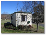 Wellington Caves Holiday Complex & Caravan Park - Wellington: Cottage accommodation ideal for families, couples and singles