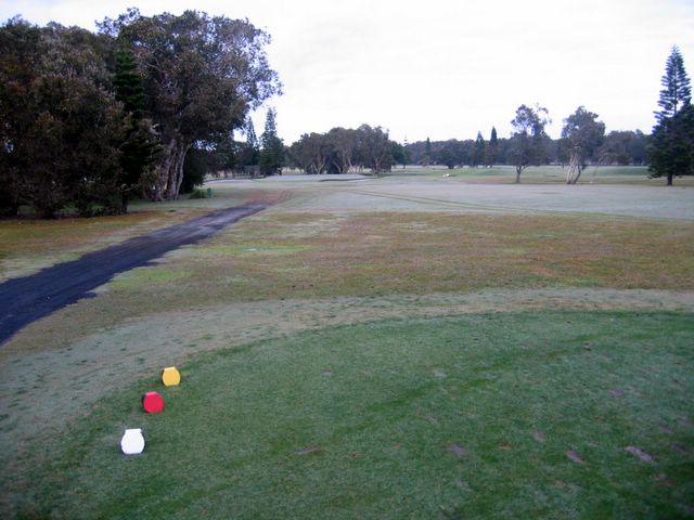 Yamba Golf Course - Yamba: Fairway view of the 10th.
