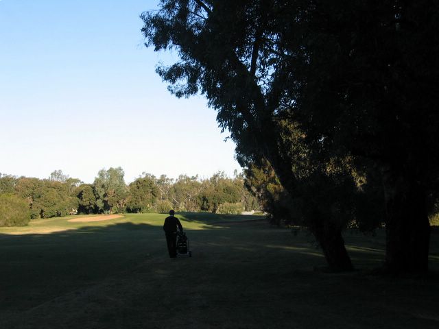 Yarrawonga & Border Golf Club - Mulwala: Approach to the Green on Hole 18