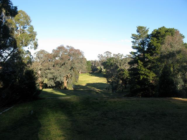 Yass Golf Course - Yass: Fairway view on Hole 6.