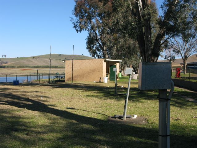 Hume Park Tourist Resort - Yass: Powered sites for caravans
