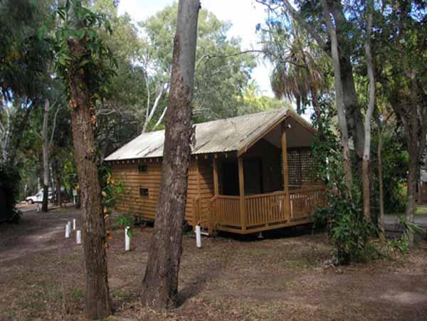 Captain Cook Holiday Village - Seventeen Seventy: Exterior view of Deluxe Garden Cabin