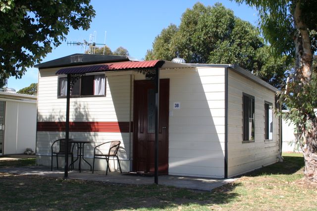 Albany Holiday Park - Albany: Cottage accommodation, ideal for families, couples and singles