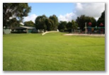 Albany Holiday Park - Albany: Lots of open space