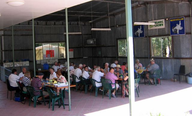 Bays Holiday Park - Anna Bay: Community eating hall