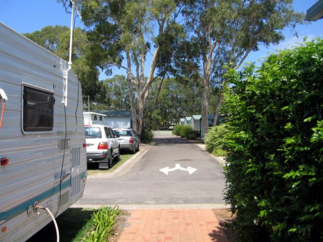 Bays Holiday Park - Anna Bay: Good paved roads throughout the park