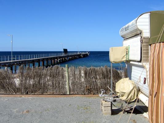 Arno Bay Foreshores Tourist Park - Arno Bay: Powered sites for caravans with water views.