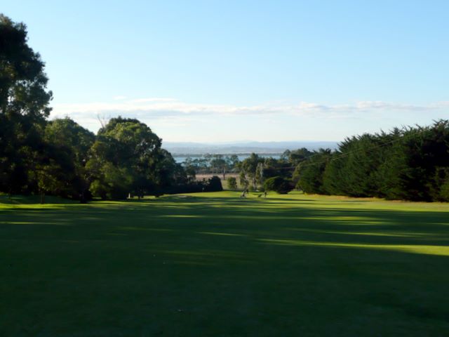 Bairnsdale Golf Course - Bairnsdale: Approach to the Green on Hole 13 with delightful views of Eagle Point in the distance.