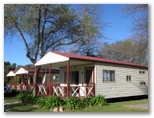 Mitchell Gardens Holiday Park - Bairnsdale: Cottage accommodation ideal for families, couples and singles