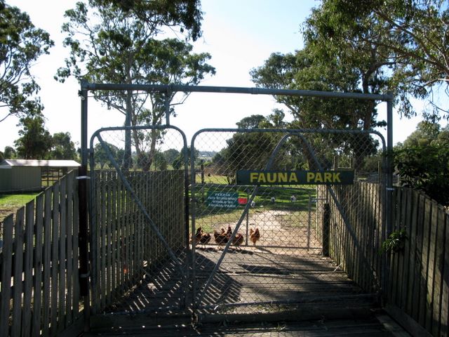 Bairnsdale Holiday Park - Bairnsdale: Fauna Park access from the Caravan Park