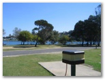 Ballina Lakeside Holiday Park - Ballina: Powered sites for caravans with water views
