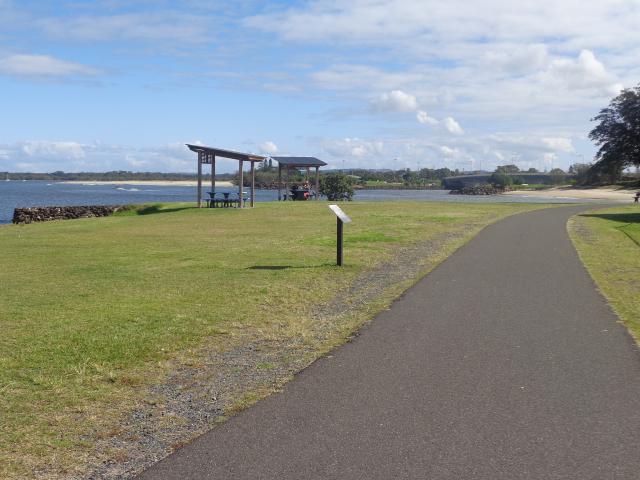 Shaws Bay Holiday Park - East Ballina: Sealed path to break wall next to park