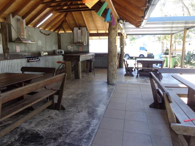 South Ballina Beach Holiday Park - Ballina: Big camp kitchen