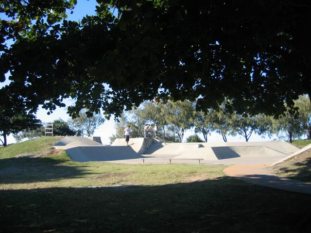 Bargara Beach Caravan Park - Bargara: Skate park adjacent to the Caravan Park