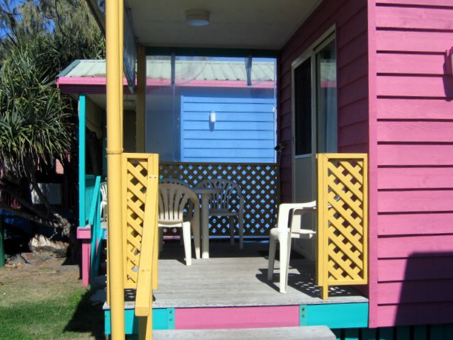Absolute Oceanfront Tourist Park - Bargara: Cottage accommodation ideal for families, couples and singles