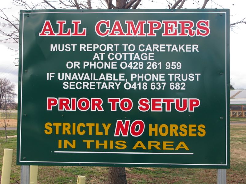 Bathurst Showgrounds Camping Area - Bathurst: Bathurst Showground instructions and contact details for campers.