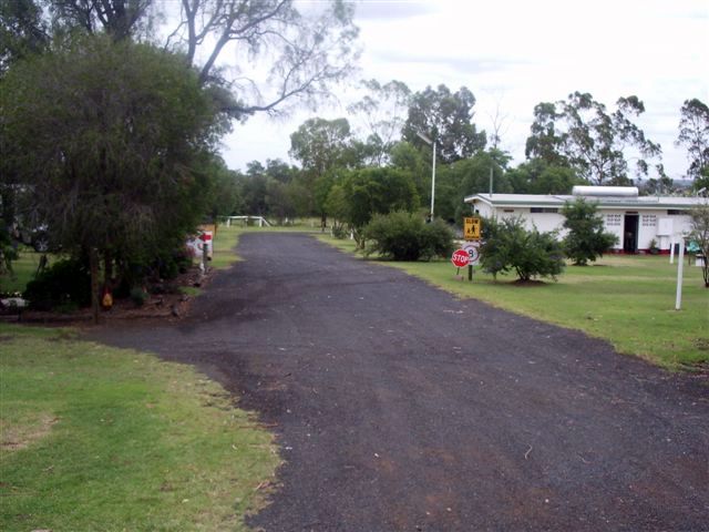 Bells N Whistles Accommodation Park - Bell: Good gravel roads throughout the park