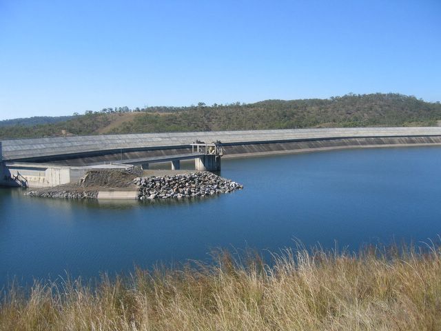 Lake Awoonga Caravan Park - Benaraby: Lake Awoonga Dam