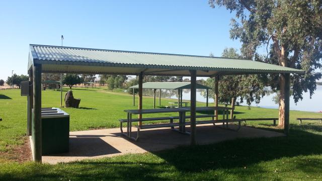 Tychum Lake Camping Ground - Birchip: Sheltered picnic area and BBQ.