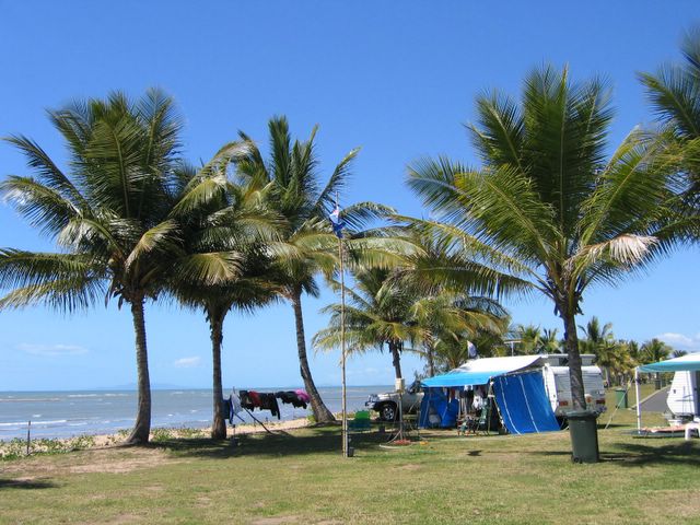 Rollingstone Beach Caravan Resort Queensland 
