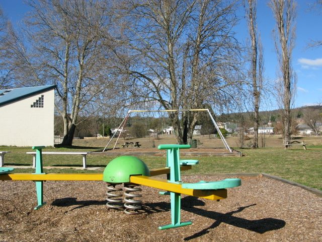 Bombala Caravan Park - Bombala: Playground for children