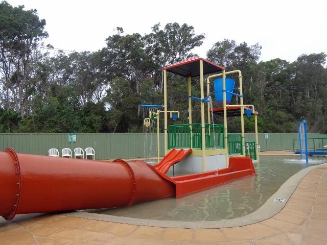 Rainbow Beach Holiday Village - Bonny Hills: Water park with pools