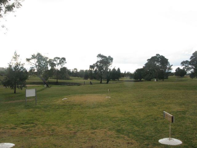 Boorowa Recreation Club Golf Course - Boorowa: Fairway view on Hole 9