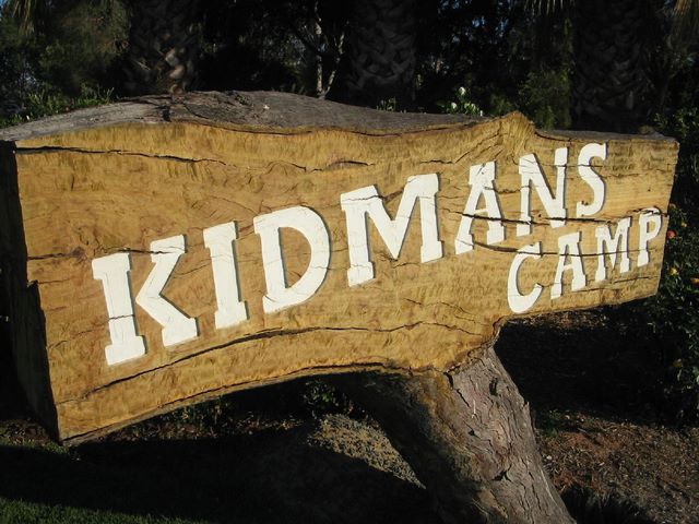 Kidman's Camp Caravan Park - Bourke: Welcome sign to Kidman's Camp