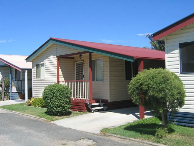 Brighton Bayside Caravan Park - Brighton Brisbane: Cottage accommodation for permanent residents