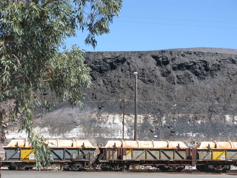 Broken Hill - Broken Hill: Hill of coal opposite the railway platform