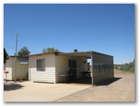 Silverland Caravan Park - Broken Hill: Cabin accommodation