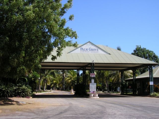 Palm Grove Holiday Resort - Broome: Main park entrance
