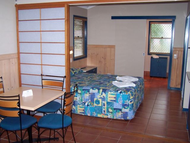 Ferry Reserve Holiday Park - Brunswick Heads: Interior of cottage