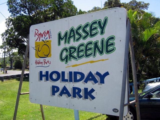 Massey Greene Holiday Park 2005 - Brunswick Heads: Massey Greene Welcome Sign