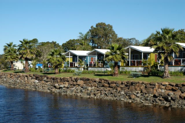 Terrace Reserve Holiday Park - Brunswick Heads: Cottage accommodation, ideal for families, couples and singles with delightful water views