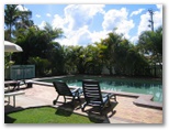 BIG4 Cane Village Holiday Park - Bundaberg: Swimming pool