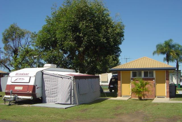 Bundaberg East Cabin & Tourist Park - Bundaberg: Ensuite Powered Sites for Caravans