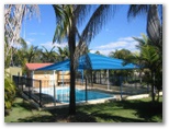 Glenlodge Caravan Village - Bundaberg: Swimming pool