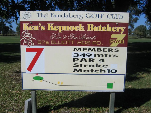 Bundaberg Golf Club - Bundaberg: Layout of Hole 7: Par 4, 349 meters