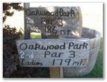 Oakwood Park Golf Course - Bundaberg: Hole 2: Par 3, 186 meters