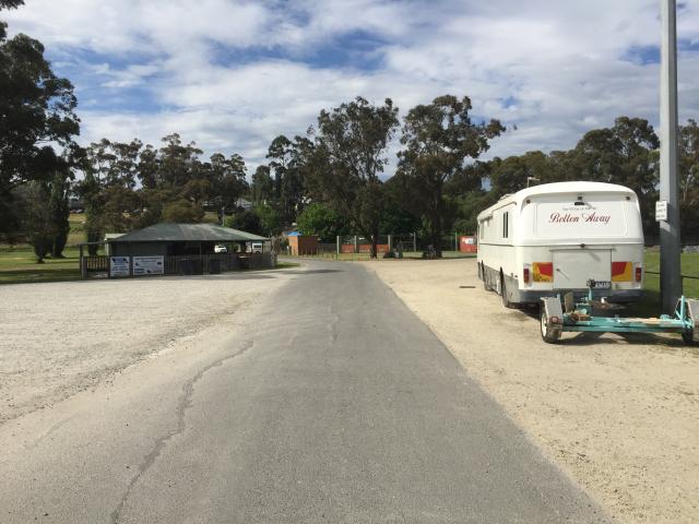 Bunyip Recreation Reserve - Bunyip: Good road access to the reserve