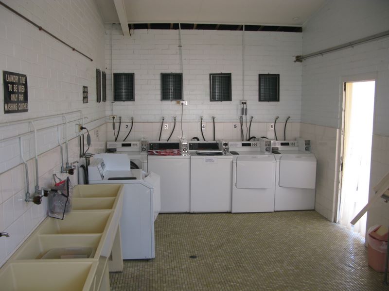 Hillcrest Holiday Park - Burrum Heads: Interior of laundry