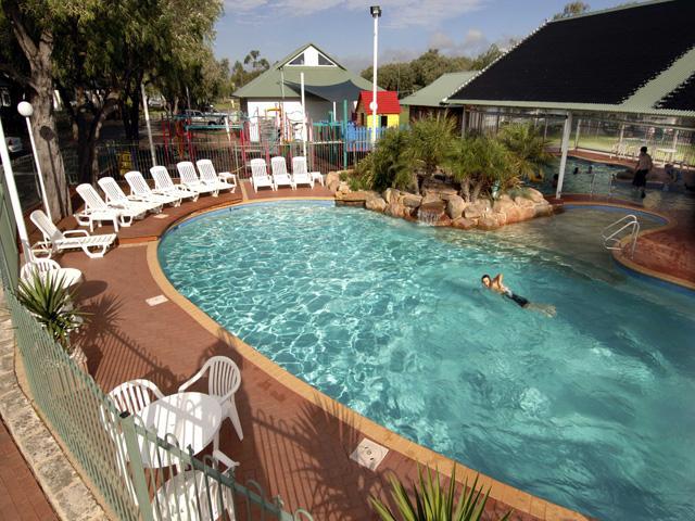 Mandalay Holiday Resort - Busselton: Indoor and outdoor heated pools with a shallow beach.