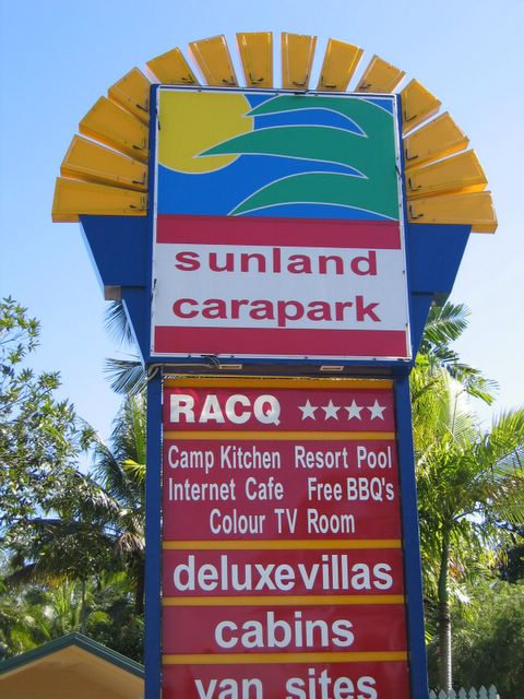 Cairns Sunland Leisure Park - Cairns: Cairns Sunland Leisure Park welcome sign