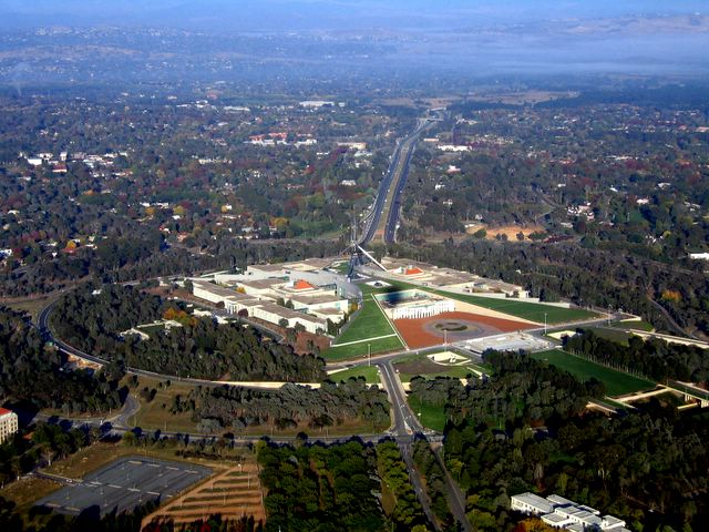 Canberra from the air: Album 2 - Canberra: 