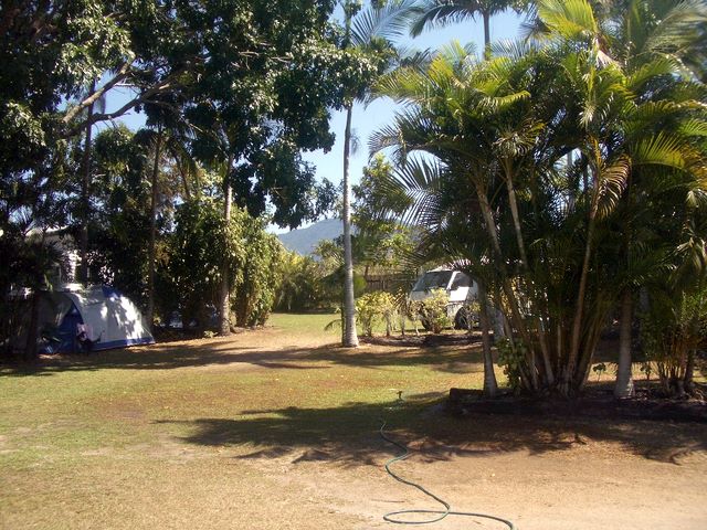 Kookaburra Holiday Park - Cardwell,: Area for tents and camping