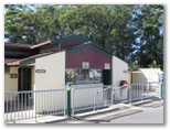 The Clog Barn Holiday Park - Coffs Harbour: Amenities block and laundry